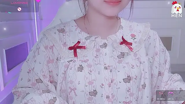 Hen-1m52 Webcam Show