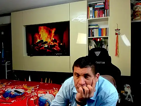 SpartacusDaddy48 웹캠 쇼