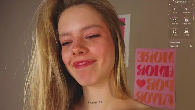 TiffinyMergist's Live XXX Chat