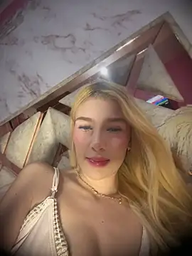 Chat XXX en directo de valeryfox__