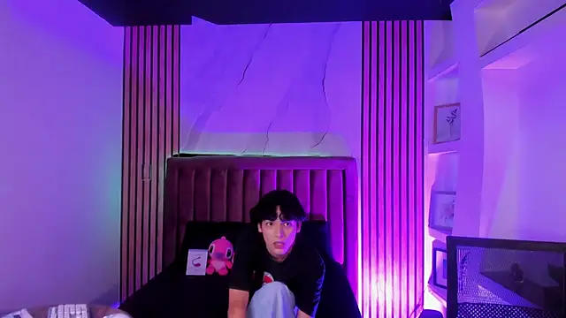 SthepanodiMonaco Webcam-Show