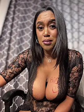 Emii_Love Pertunjukan Webcam