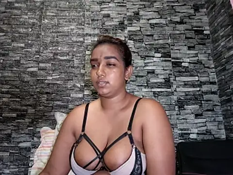 Онлайн чат XXX Indiasfantasy_