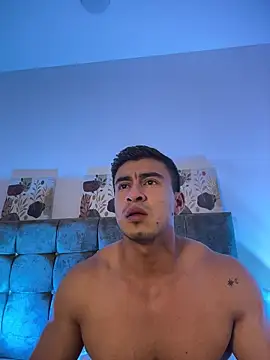 Chris_Clarck: онлайн-секс-чат