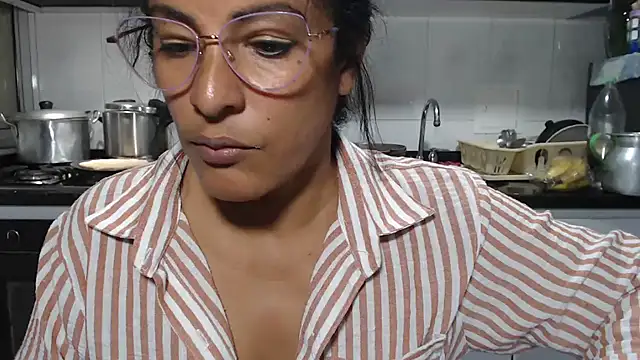 kateleyagrey Adlı Modelin Web Kamerası Şovu