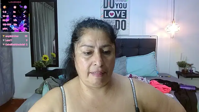 Keyla01_: απευθείας συνομιλία ΧΧΧ