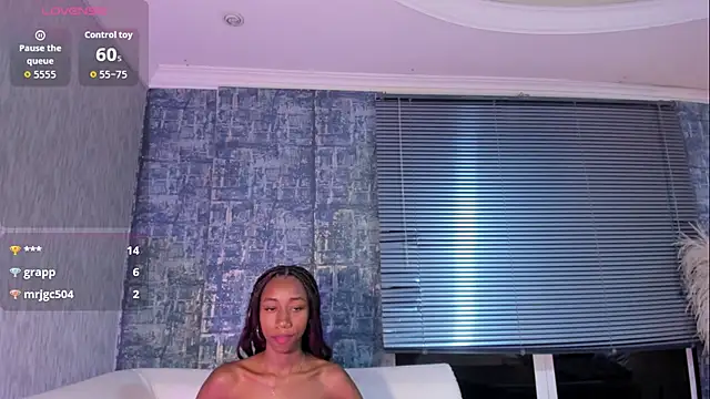 Онлайн чат XXX NathalyLeen