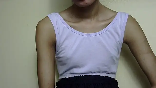 Anu_tiny élő XXX-chatje