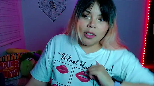 แชท XXX สดของ EllieMoonX