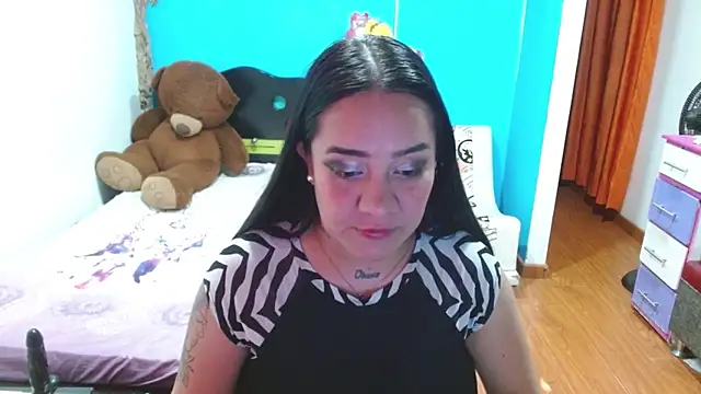 Andrea_deepsloppy Chat XXX live