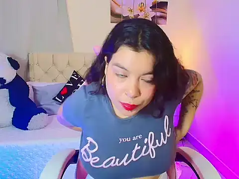 แชท XXX สดของ LillithRoses_