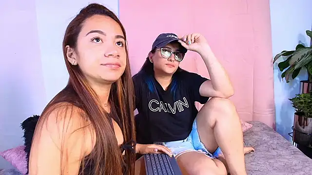 Živý XXX chat Jules_n_Gia