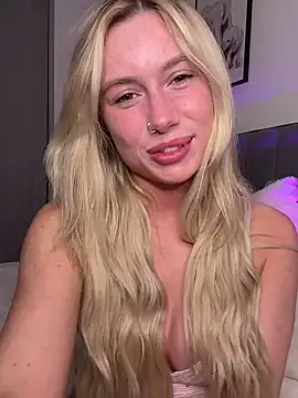 SexySaraxxoo – webcam-show