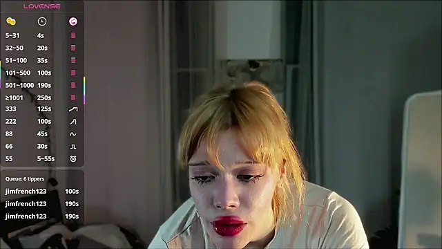 boobsybootie's Live XXX Chat