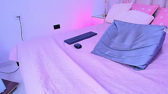 alanarose18 现场XXX聊天