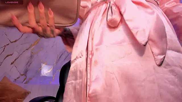 LexieWayne Adlı Modelin Canlı XXX Sohbeti