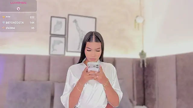 Chat XXX en directo de chloe_sullivannn