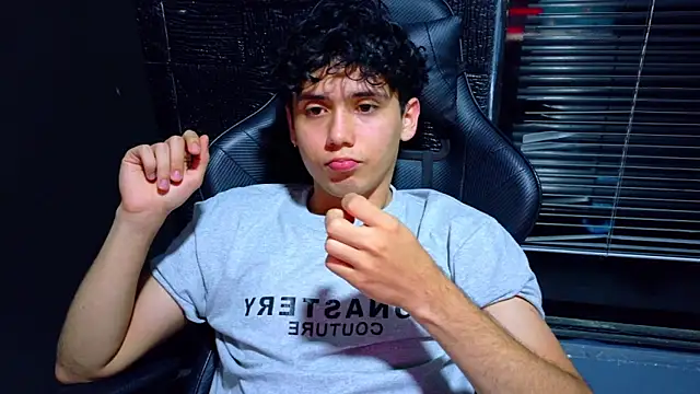 SrJacobs Chat XXX in diretta