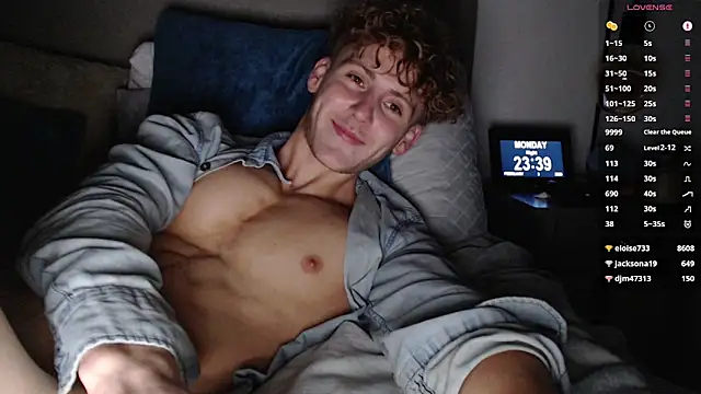 DominantAlex18 Chat XXX in diretta