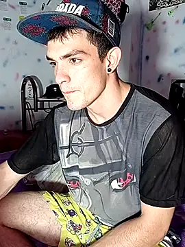 Онлайн чат XXX themaykiin18