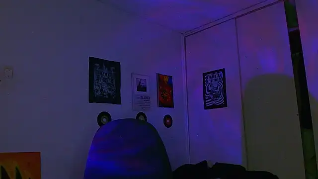 Chat +18 de alex_one888 ao vivo