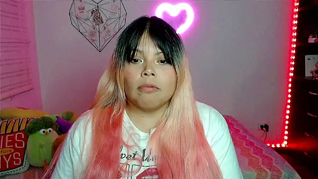 EllieMoonX Live XXX-Chat