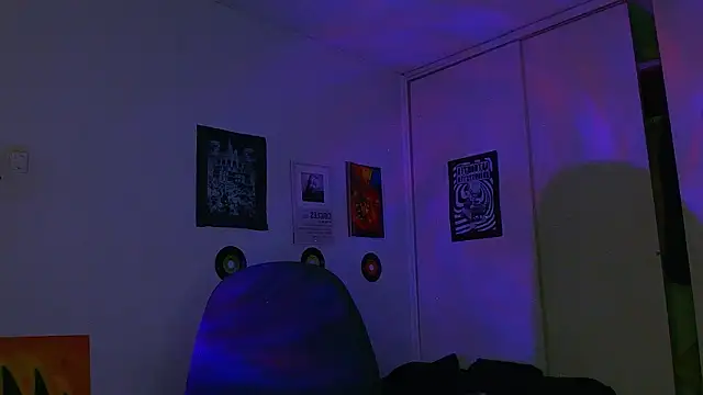 Онлайн чат XXX alex_one888