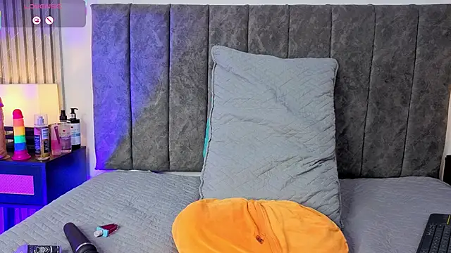 Ema_Stone65 live XXX chat