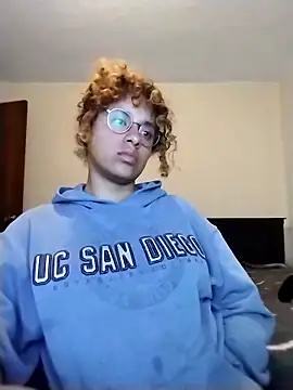 Czat XXX na żywo – EmmaMelissa0521