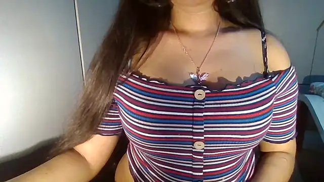 Yashika_Loves 라이브 XXX 채팅