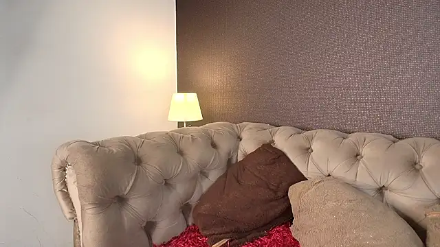 Megan__Honey 现场XXX聊天