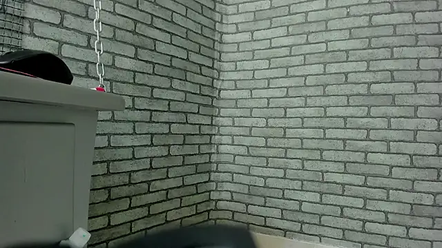 Briana_24: онлайн-секс-чат