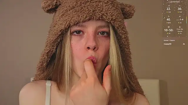 TiffinyMergist Webcamshow