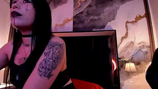 SusanVilla 即時 XXX 聊天