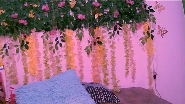 Crysrus: απευθείας συνομιλία ΧΧΧ