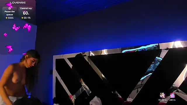 AmmyJones_ লাইভ XXX চ্যাট