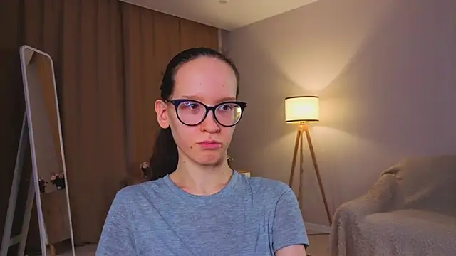 Chatroom XXX en direct de BettyBrowni