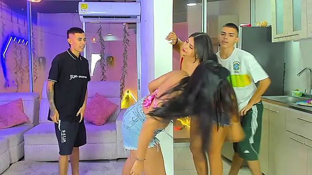 Chatroom XXX en direct de stangirls_