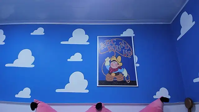 Chatroom XXX en direct de foxy_samy