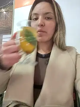 Онлайн чат XXX celeste_83