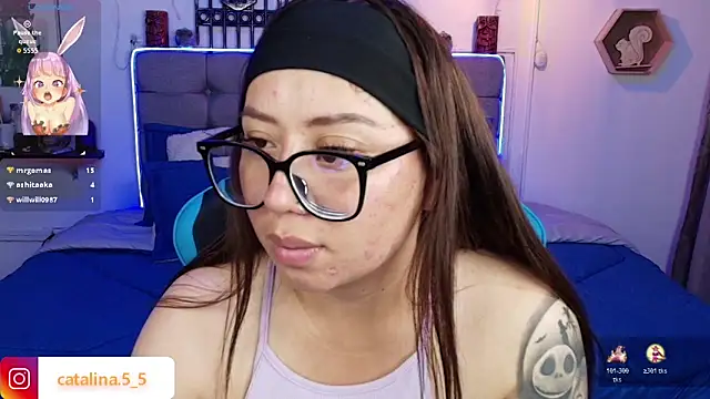 Kata_Bigboobs: онлайн-секс-чат