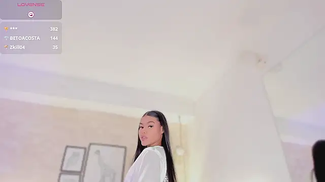 Онлайн чат XXX chloe_sullivannn