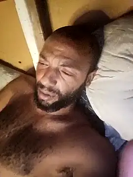 Chat +18 de Camodick ao vivo