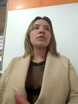 celeste_83's Live XXX Chat