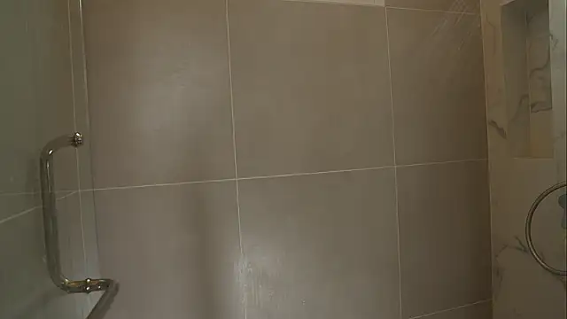 LIttle_Rina_ élő XXX-chatje