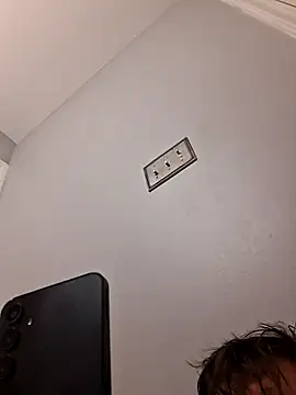 Chat +18 de TrndSettr ao vivo