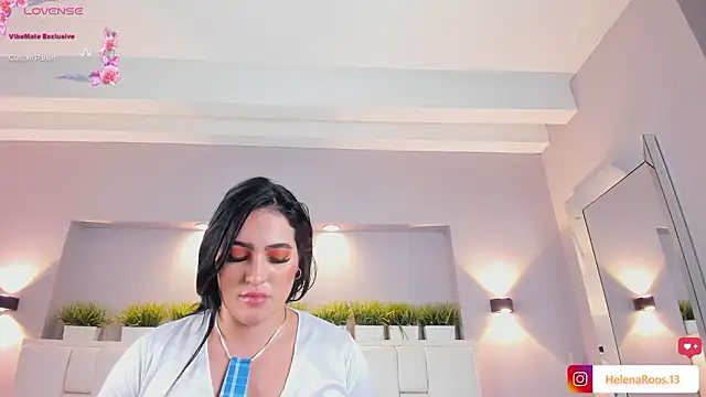 HelenaRoos Adlı Modelin Canlı XXX Sohbeti