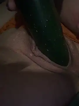 lia-nolimit's Webcam Show