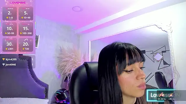 Chat XXX Live EmiliaRose_