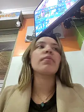 celeste_83 – Live XXX-chat